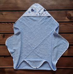 Полотенце с капюшоном для новорожденных голубое Сердечки