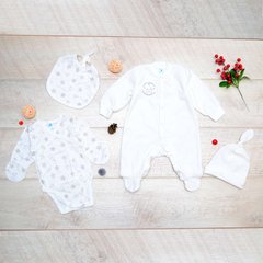 Велюровый комплект для новорожденных молочный Звездочка